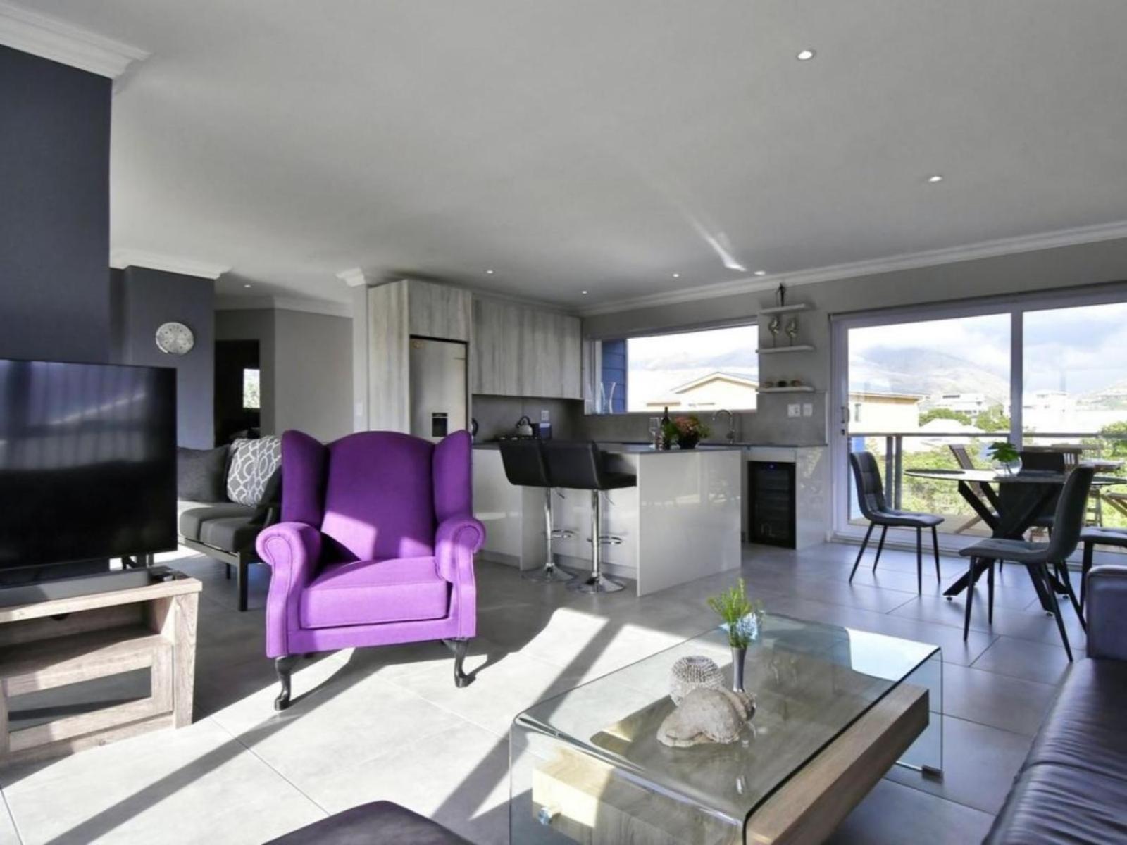 82 Steps To The Beach Pringle Bay Room photo